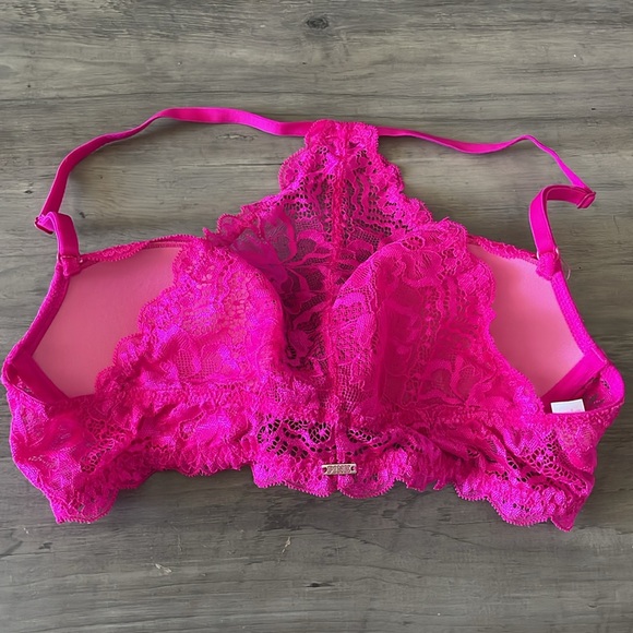 Victoria’s Secret “Date” Racerback Pushup Bra- 34A - Picture 2 of 4